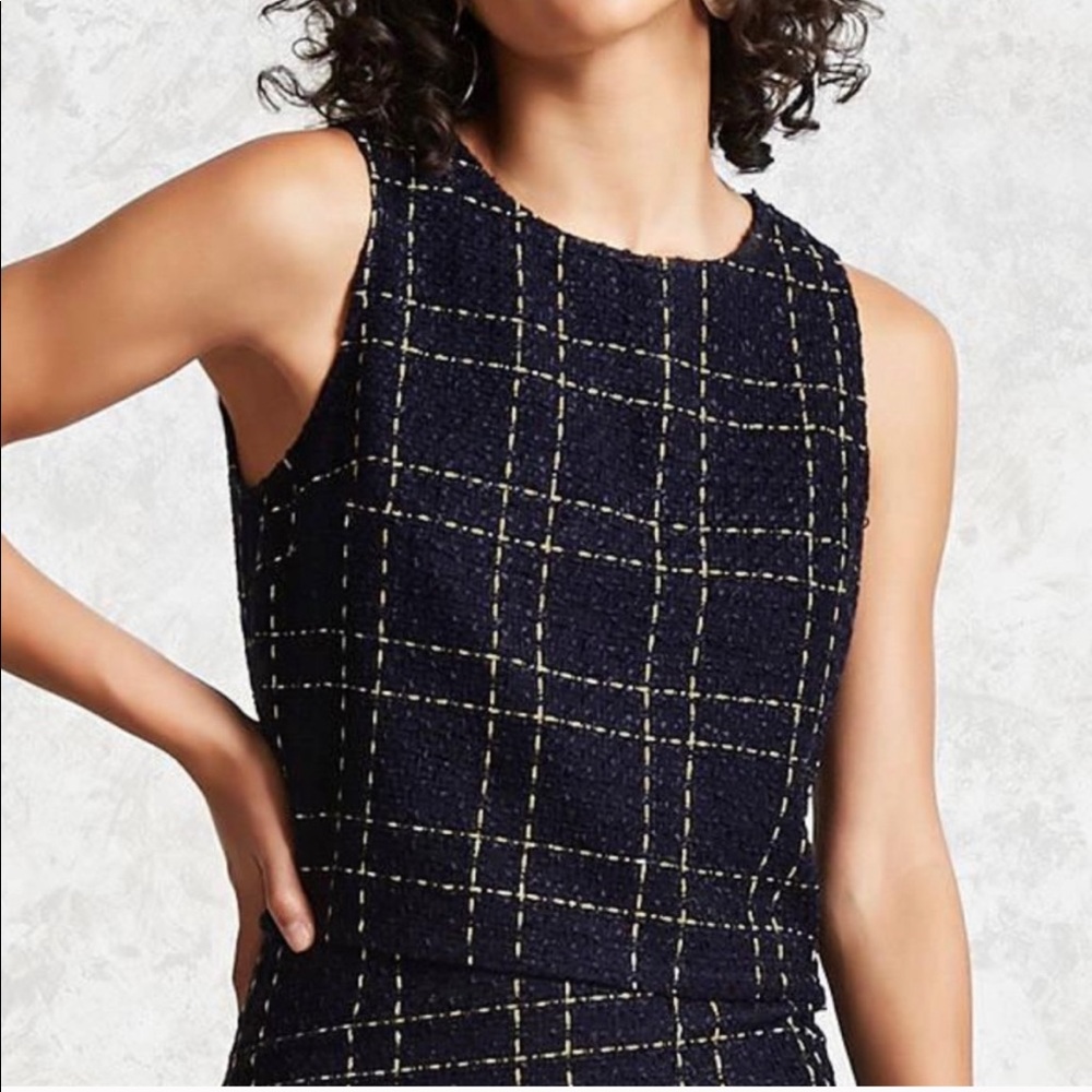 Chanel style grid tweed top Size Medium